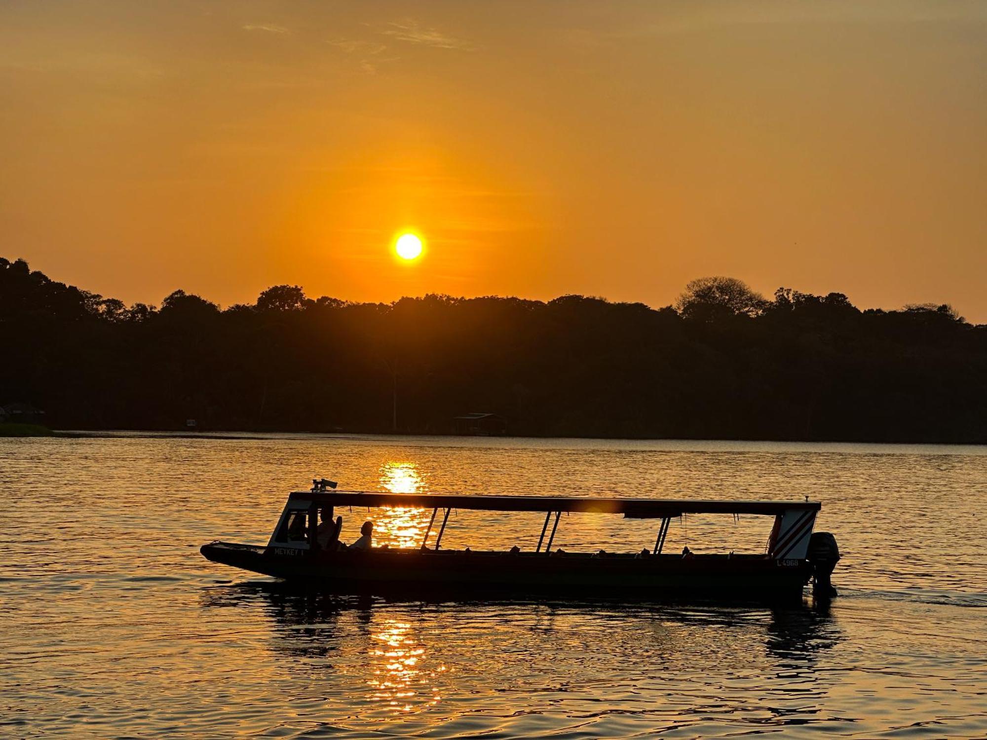 Tortuguero7 Lake View Экстерьер фото